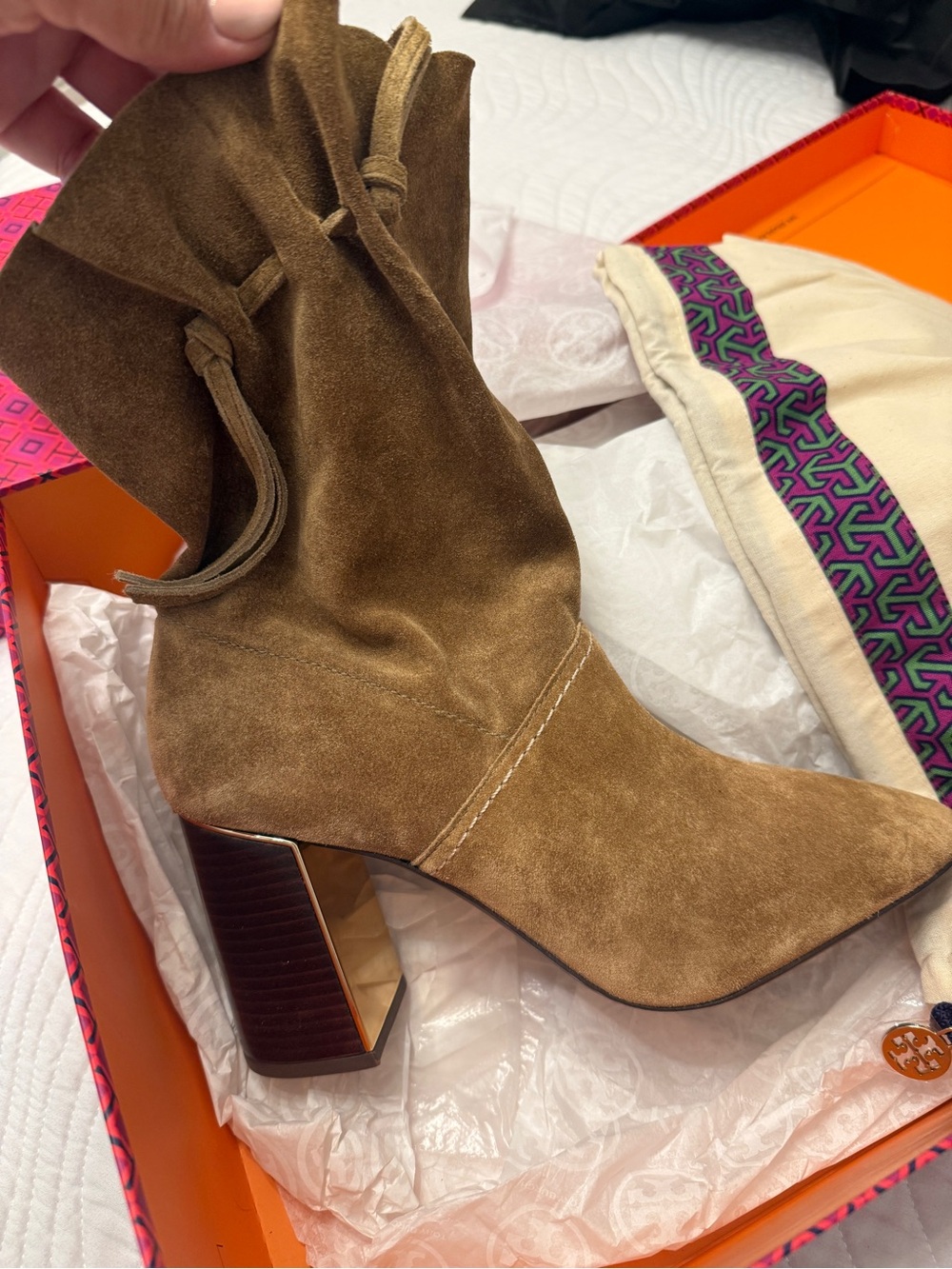 NIB Tory Burch Tan Suede Mid-Calf Block Heel Boots